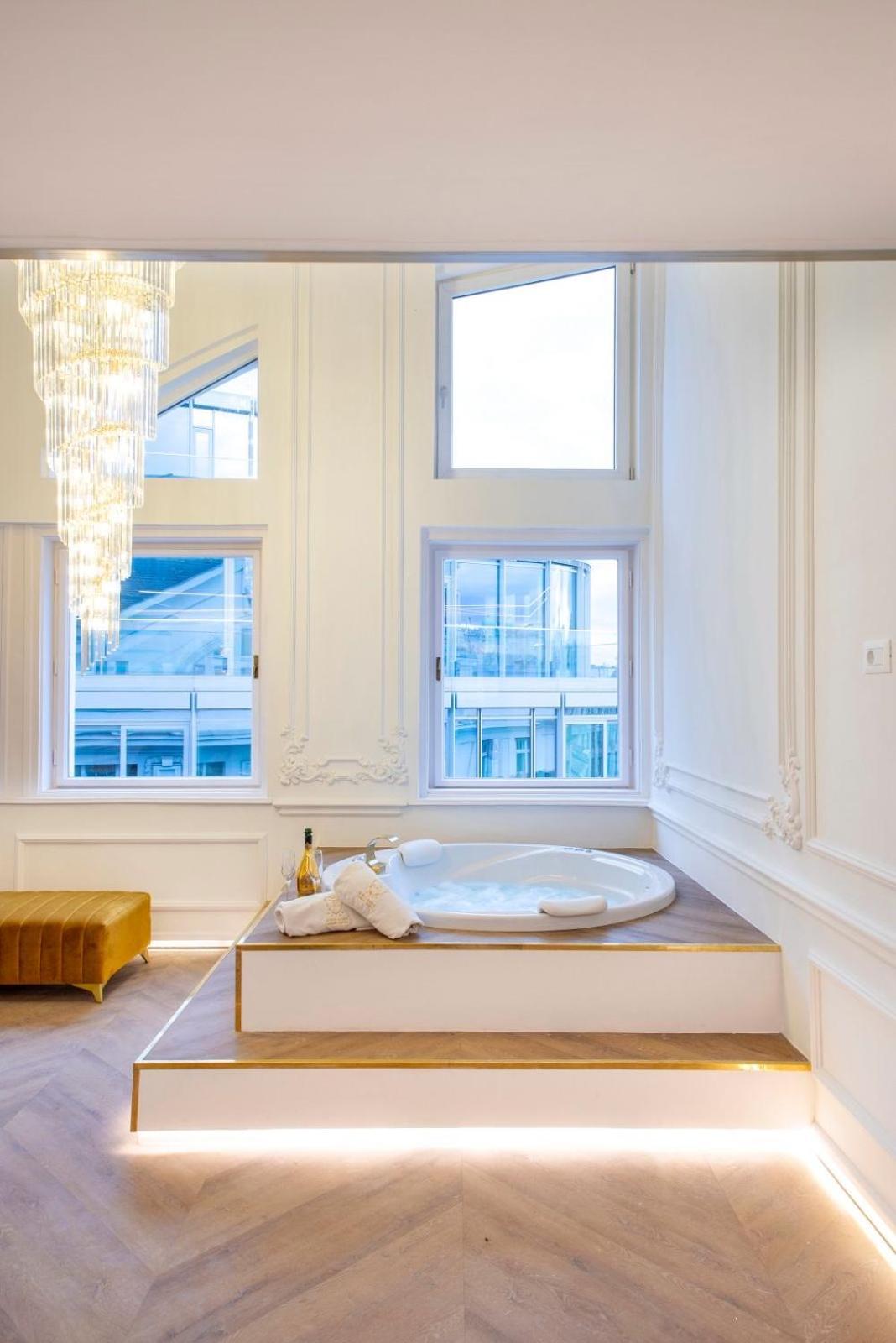 Jacuzzi Royal Suite Βουδαπέστη Εξωτερικό φωτογραφία