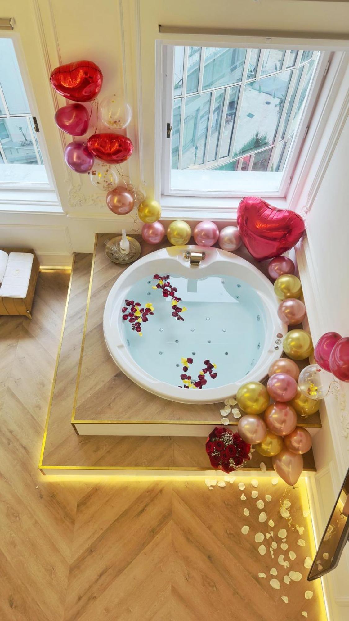 Jacuzzi Royal Suite Βουδαπέστη Εξωτερικό φωτογραφία